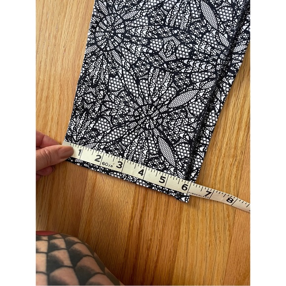 VSX SPORT KNOCKOUT CROP - Picture 4 of 8